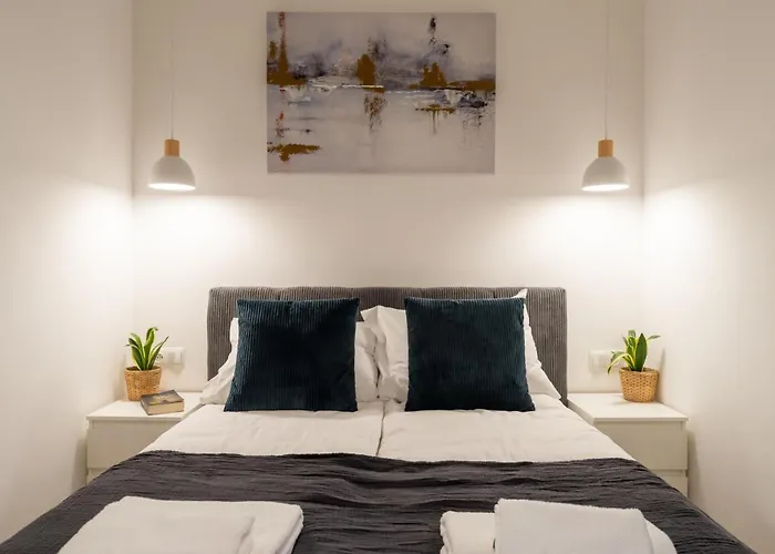 Przycup W Karkonoszach - Fika - Klimatyczny W Centrum Miasta * イェレニャ・グーラ