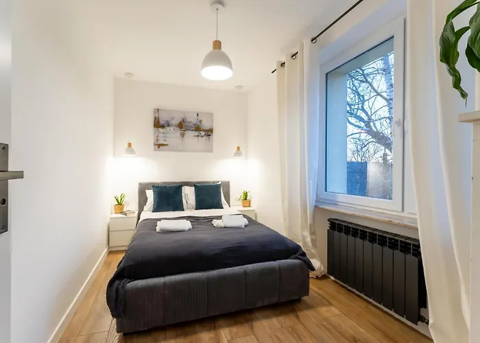 Przycup W Karkonoszach - Fika - Klimatyczny W Centrum Miasta アパート イェレニャ・グーラ